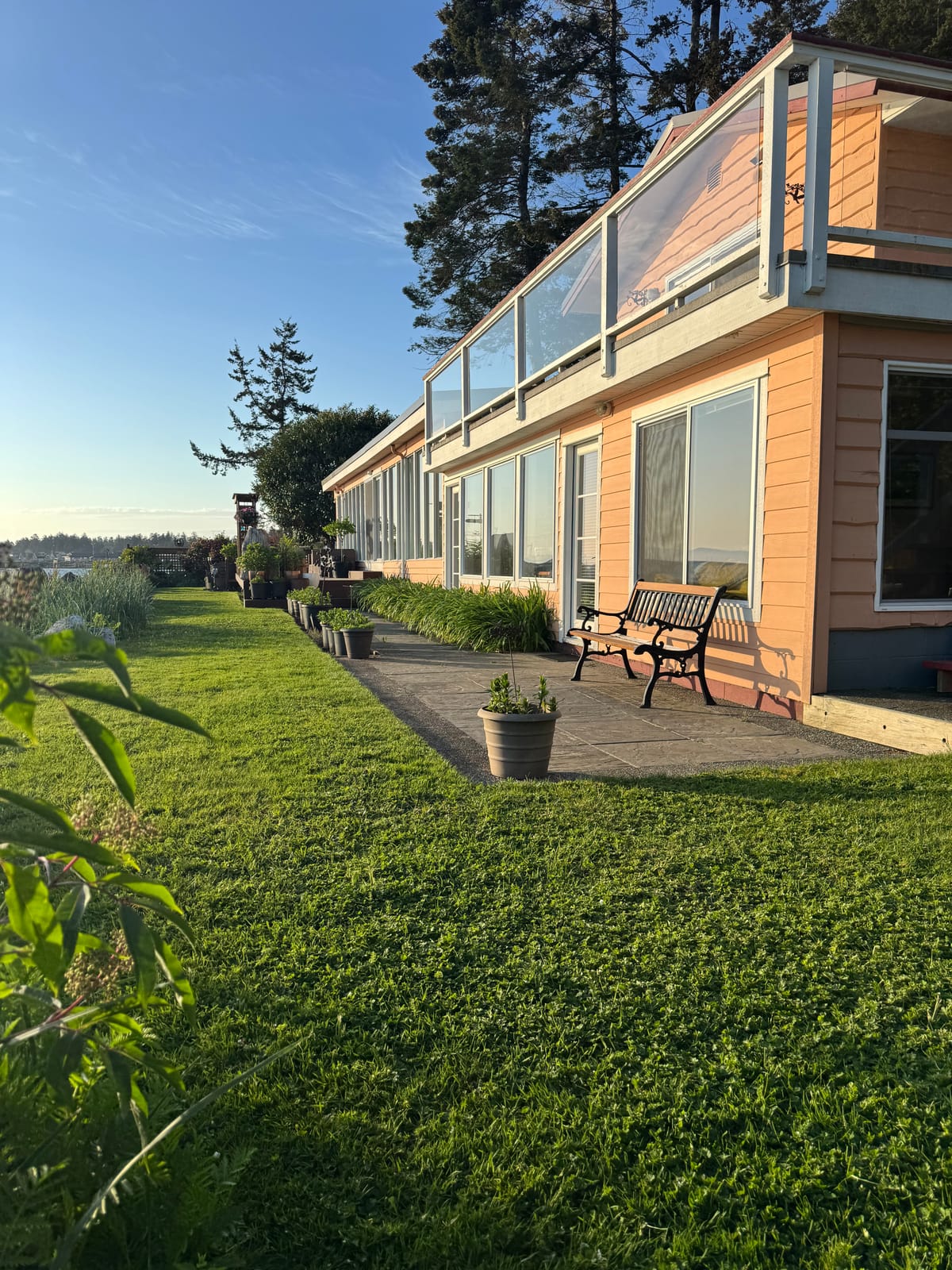 The property seen from the garden